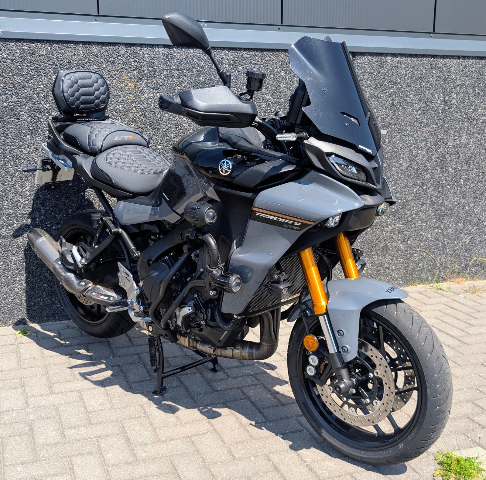 (VERKOCHT) TRACER 9 GT+ (BJ 2024) AKRAPOVIČ (Fabrieksgaranti, Occasion, 890 cc, Motorrijbewijs A, Handvatverwarming