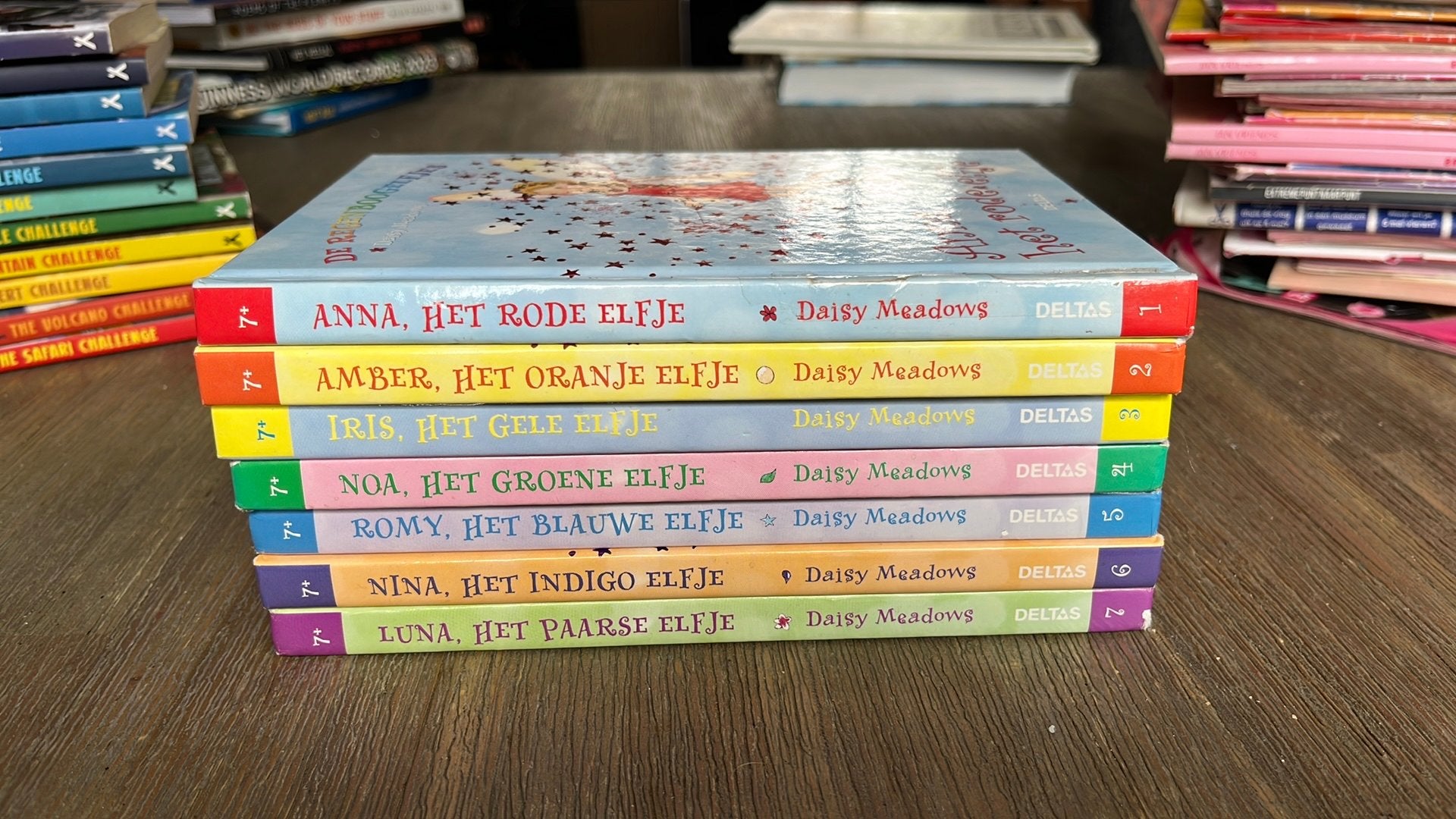 De Regenboogelfjes, Boeken, Ophalen, Gelezen, Fictie algemeen