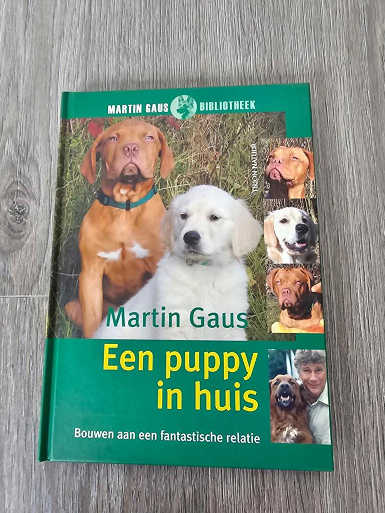Een puppy in huis - Martin Gaus (Hondenboek), Ophalen of Verzenden, Gelezen, Honden, Martin Gaus