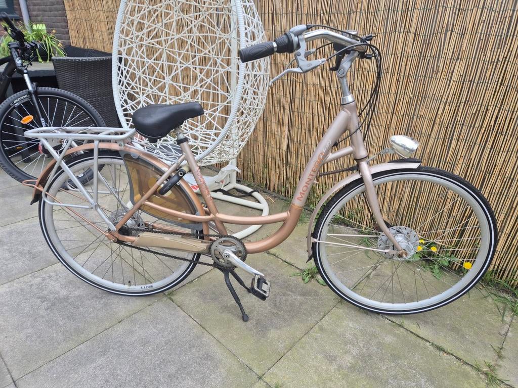 Damesfiets 28 inch, Fietsen en Brommers, Fietsen | Dames | Damesfietsen, Ophalen, Gebruikt, Overige merken, Versnellingen