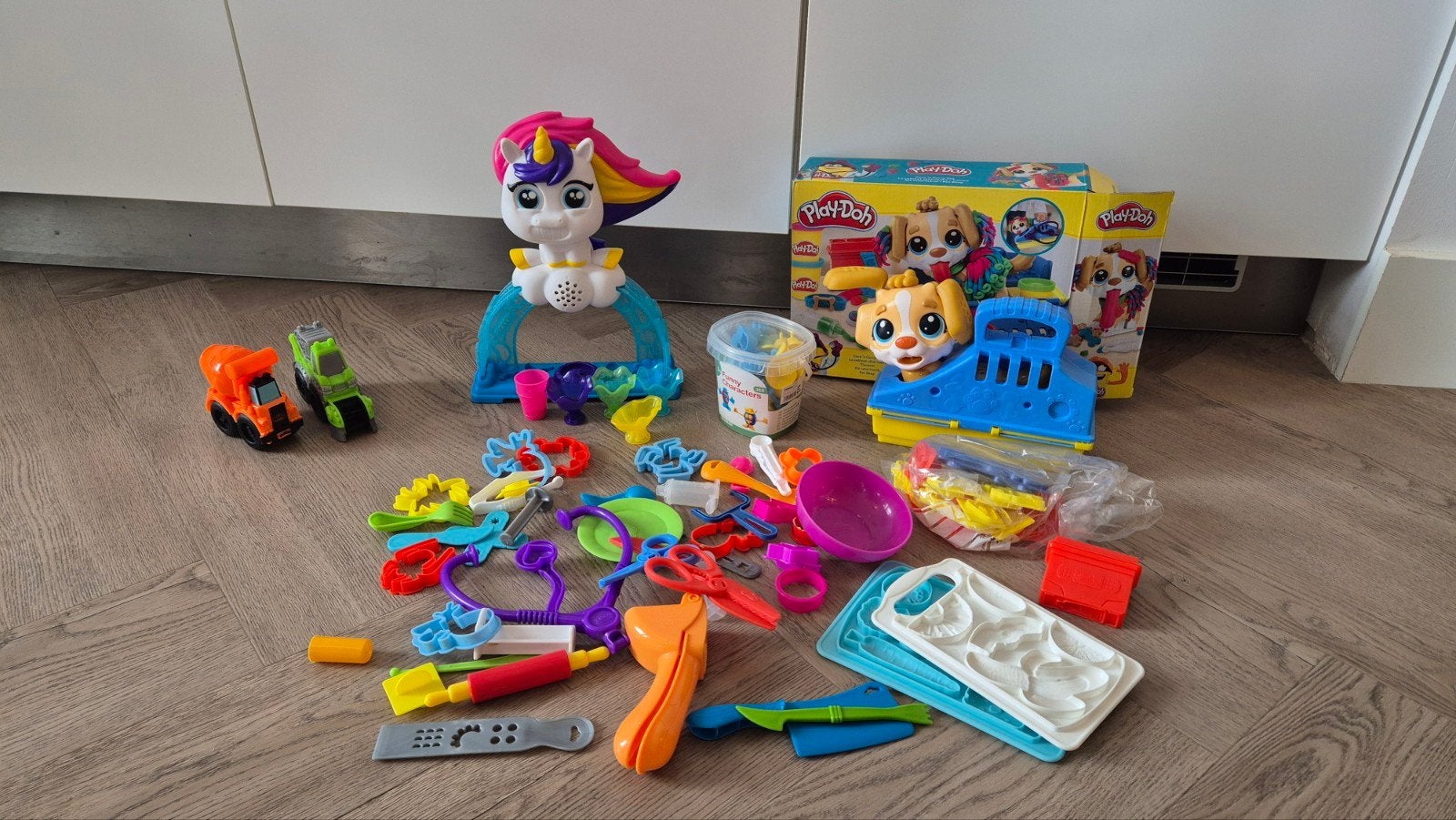 Heel veel Play-Doh accessoires, Ophalen of Verzenden, Gebruikt, Knutselen