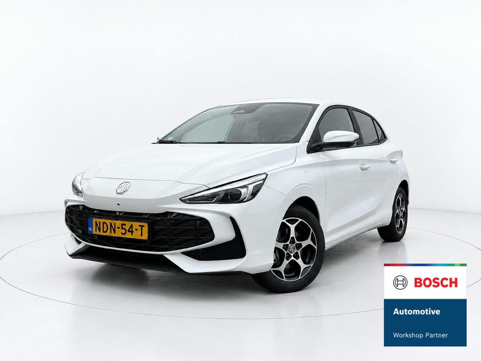 MG MG3 1.5 Hybrid+ Luxury 360 CAMERA - STOELVERWARMING, Auto's, 194 pk, 4 cilinders, 2 kWh, 1283 kg