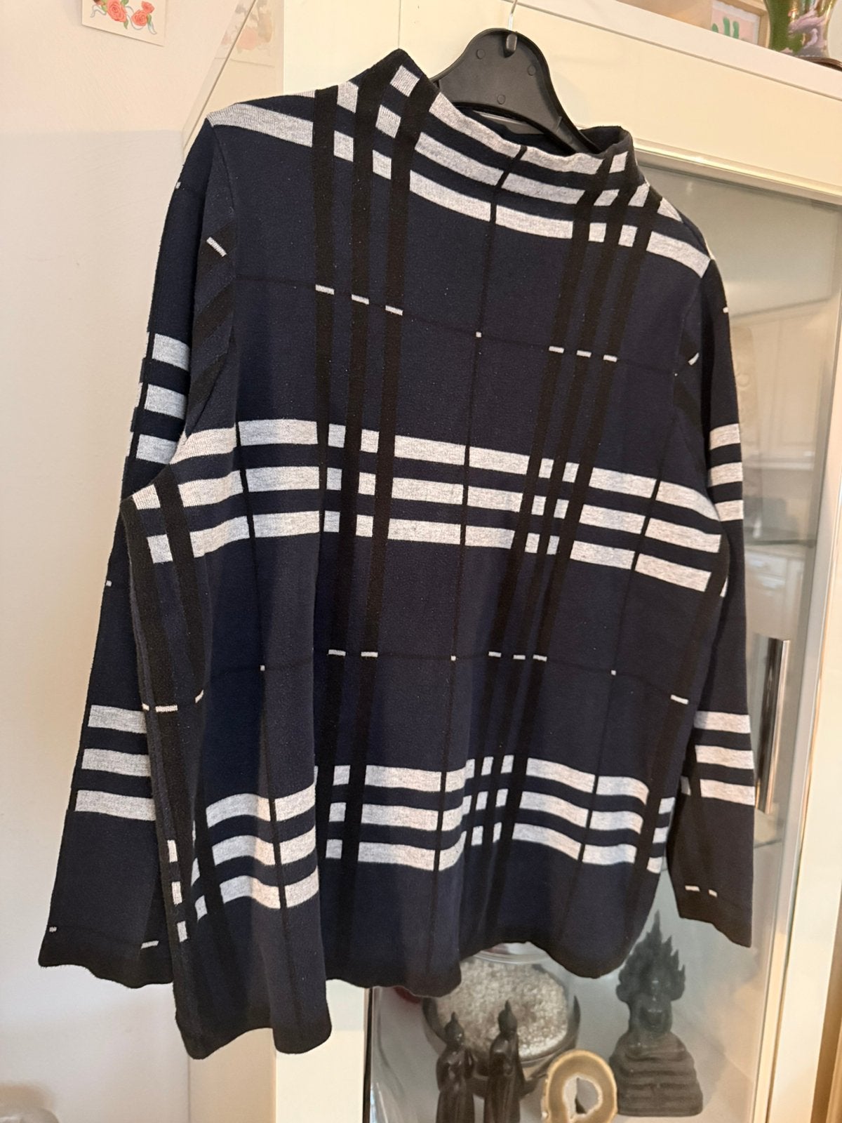Donkerblauwe trui met Gerry Weber maat 46, Ophalen of Verzenden, Zo goed als nieuw, Maat 46/48 (XL) of groter, Blauw