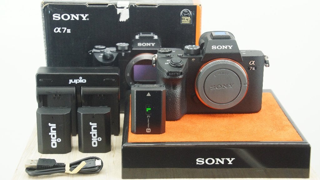 Sony a7 III full frame camera body, 3x accu en garantie!, Ophalen of Verzenden, Zo goed als nieuw, Sony, Bluetooth