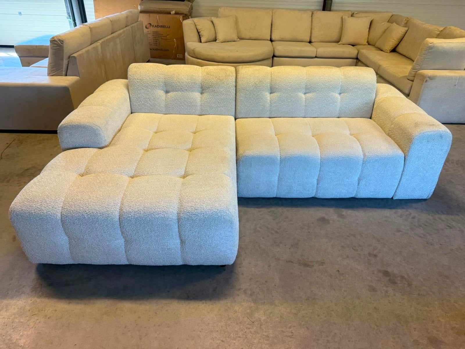 Witte Teddy Loungebank 280cm  - Showmodel, Ophalen, 250 tot 300 cm, 100 tot 125 cm, Hoekbank