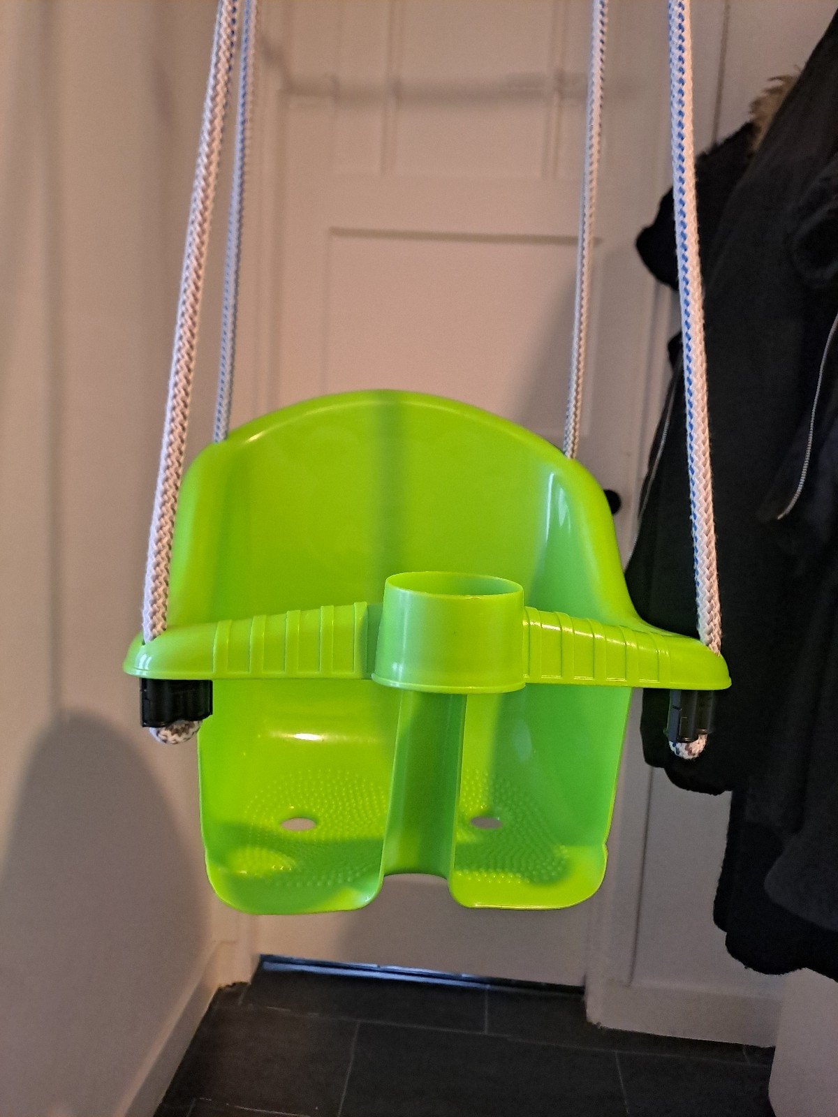 Groene babyschommel voor thuis - Ideaal voor kleintjes, Ophalen of Verzenden, Gebruikt, Schommel