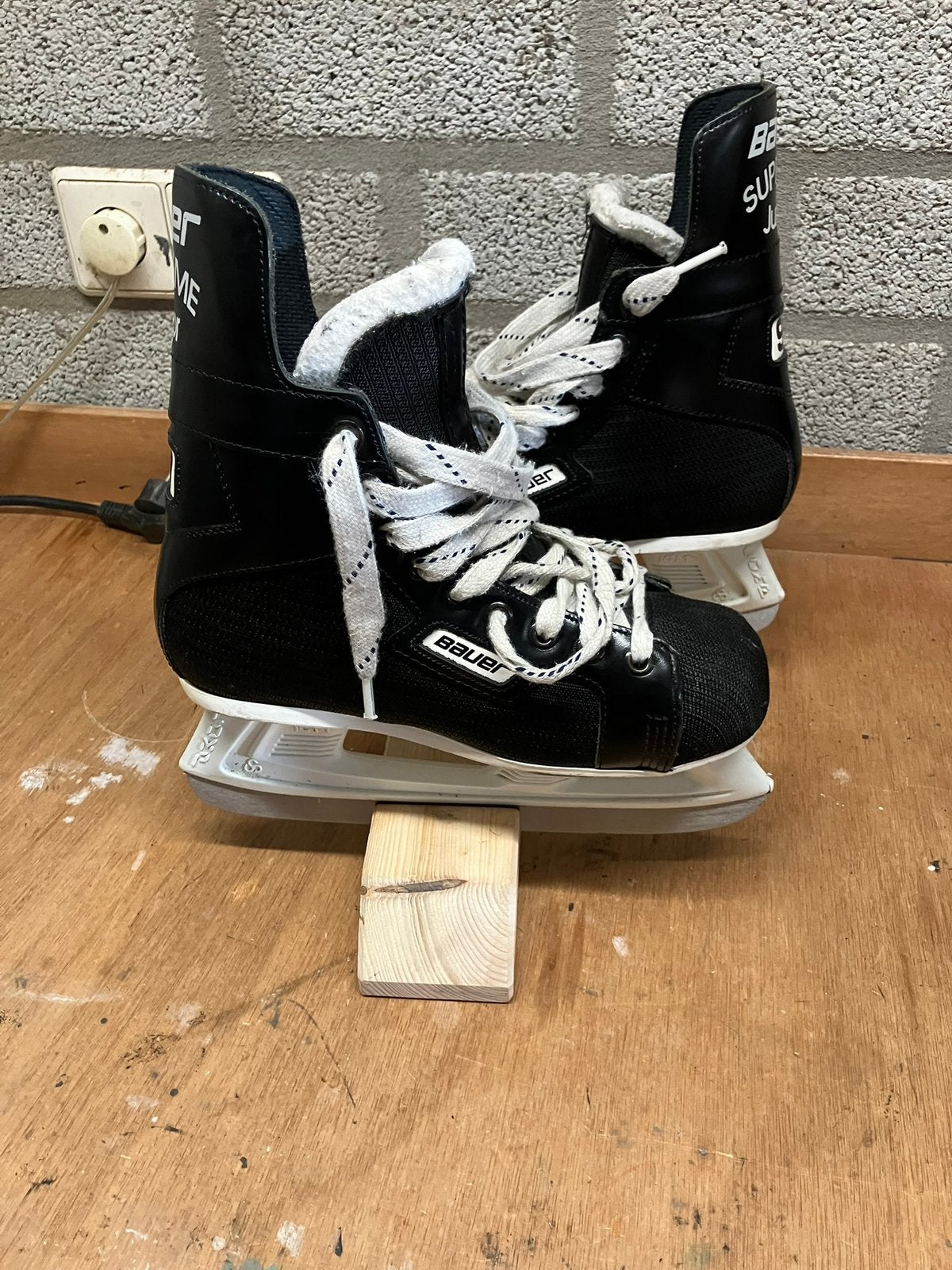 Bauer supreme junior maat 38/39, Sport en Fitness, Ophalen of Verzenden, Zo goed als nieuw, Schaatsen