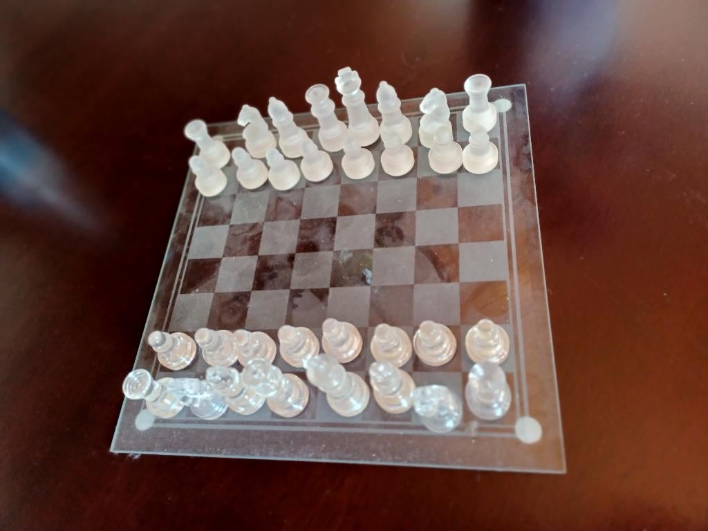 Schaakspel van glas, Een of twee spelers, Ophalen of Verzenden, Gebruikt