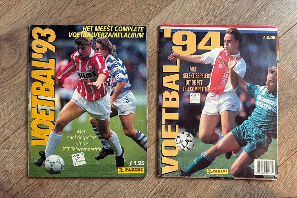 Gevraagd: Panini plaatjes 1993 en 1994 voetbal, Ophalen of Verzenden, Zo goed als nieuw, Overige binnenlandse clubs, Poster, Plaatje of Sticker