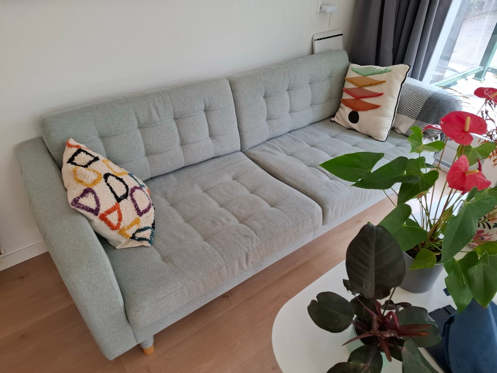 Comfortabele 3-zitsbank - Lichtgrijs, Gebruikt, Driepersoons, 75 tot 100 cm, Ophalen of Verzenden