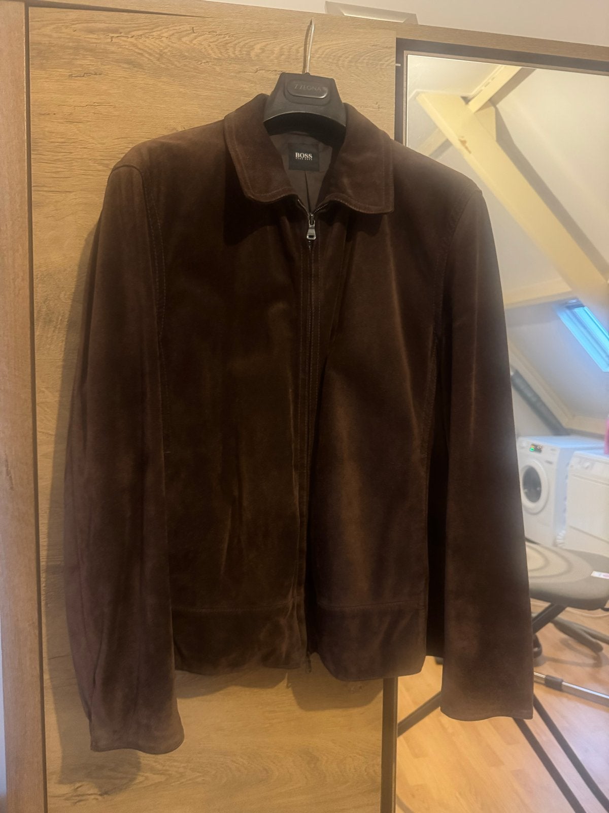 Hugo Boss suède jas - bruin vintage, Ophalen of Verzenden, Zo goed als nieuw, Overige maten, Bruin