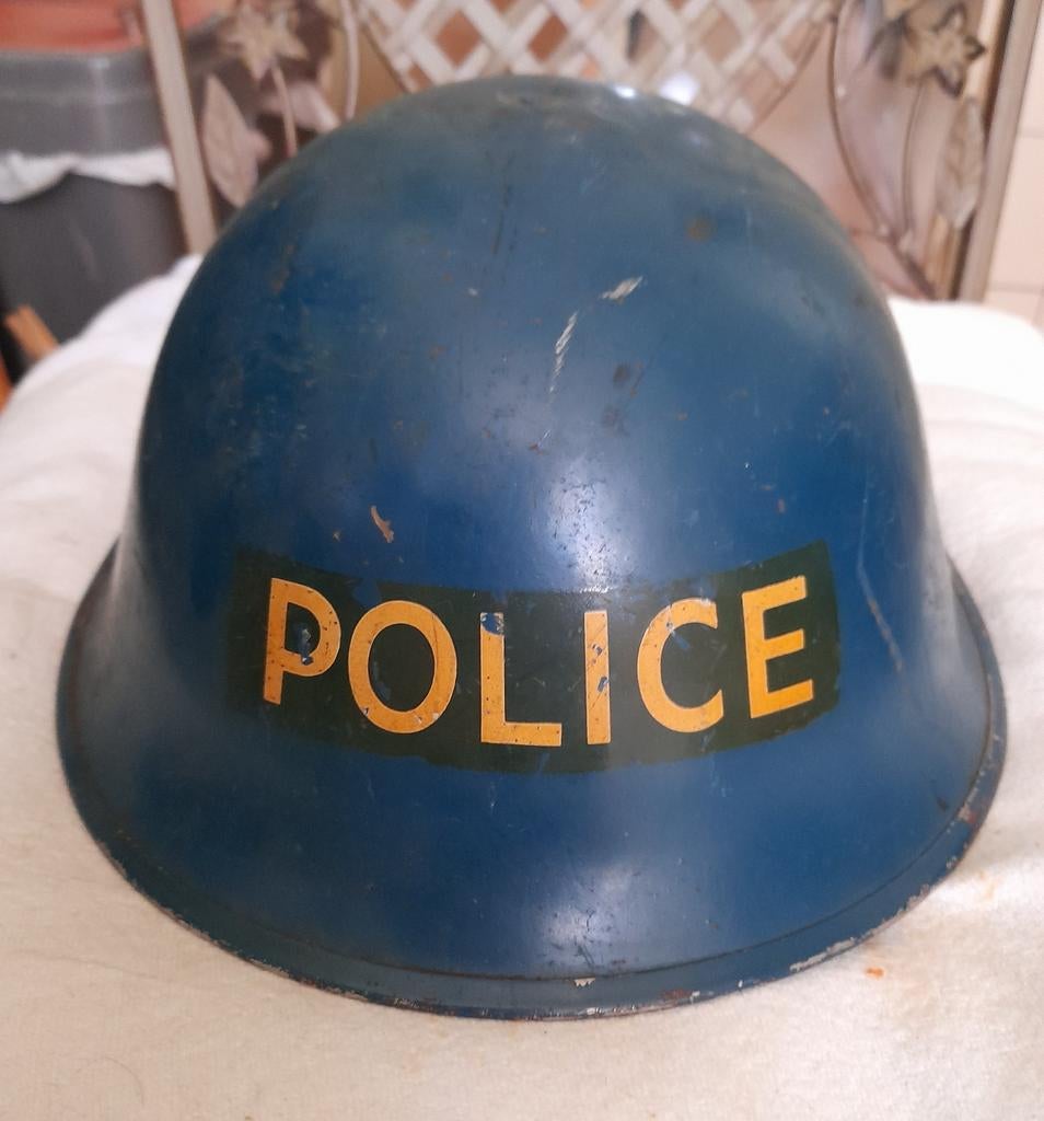 British turtle helmet Mk IV Police., Verzamelen, Ophalen of Verzenden, Landmacht, Engeland