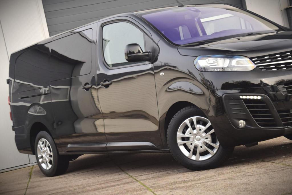 Opel Vivaro 2.0 CDTI L3H1 DC Innovation TREKHAAK/APPLE CARPL, Auto's, Bestelauto's, Voorwielaandrijving, Stof, Gebruikt, 4 cilinders