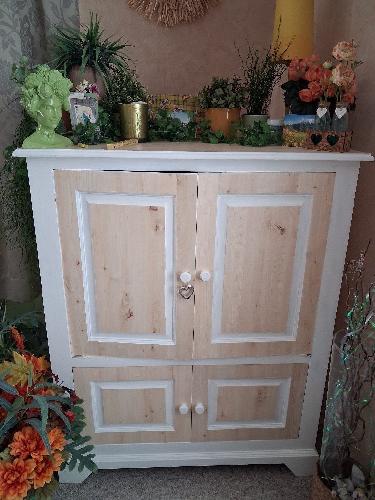Gratis afhalen: tv kast, Ophalen, Gebruikt, 100 tot 150 cm, 100 tot 150 cm