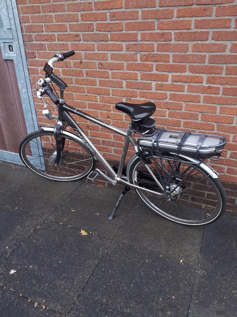 Giant Twist Elektrische Herenfiets  28 inch., 53 tot 57 cm, Ophalen, Gebruikt, Giant