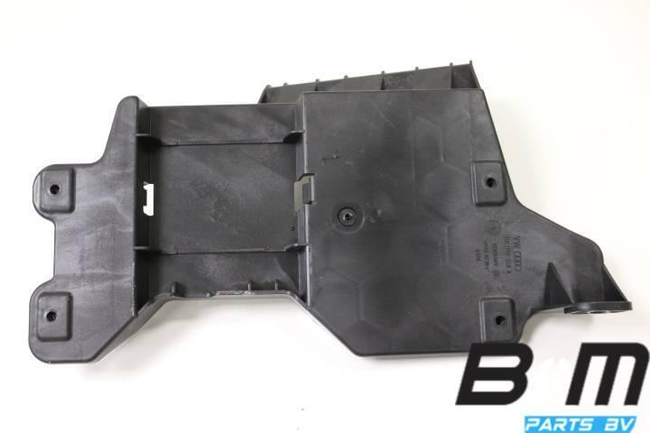 Steun voor versterker (BOSE) Audi A6 4G Sedan, Auto-onderdelen, Gebruikt