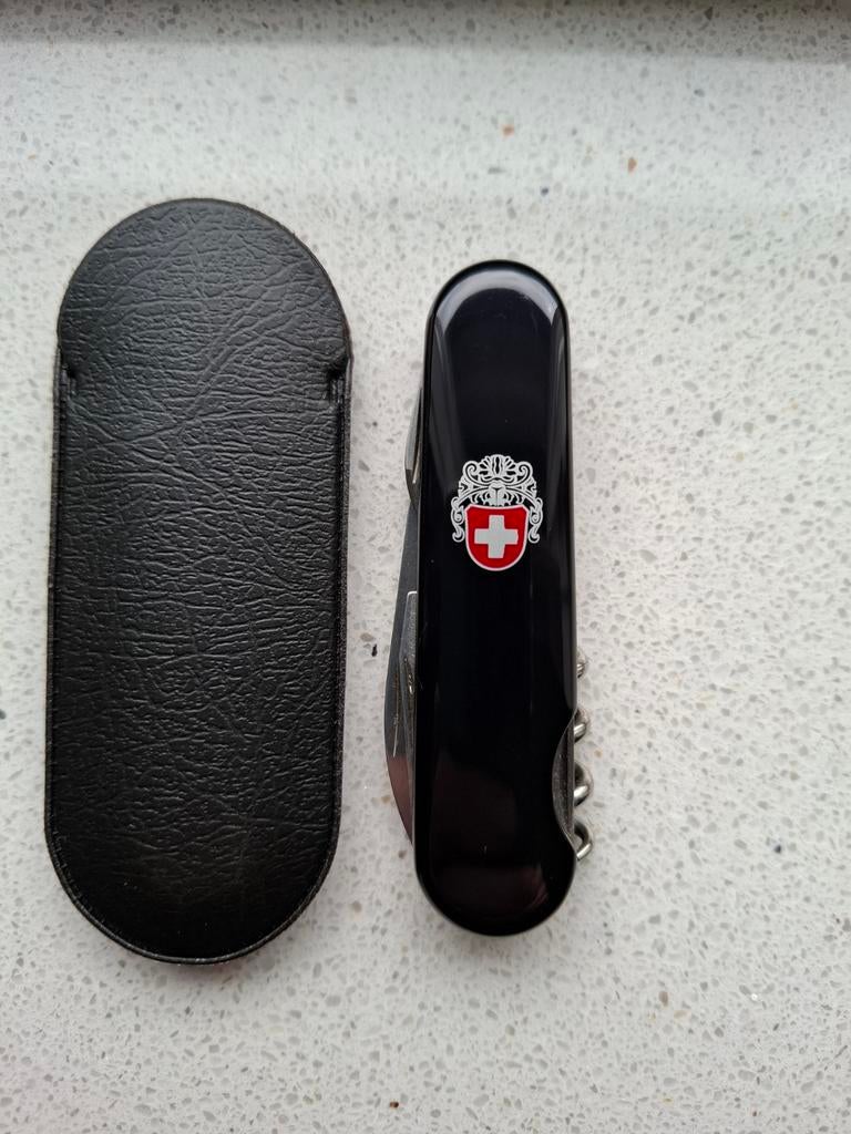 Wenger Ivanhoe mes zakmes Victorinox, Caravans en Kamperen, Kampeergereedschap, Ophalen of Verzenden, Zo goed als nieuw