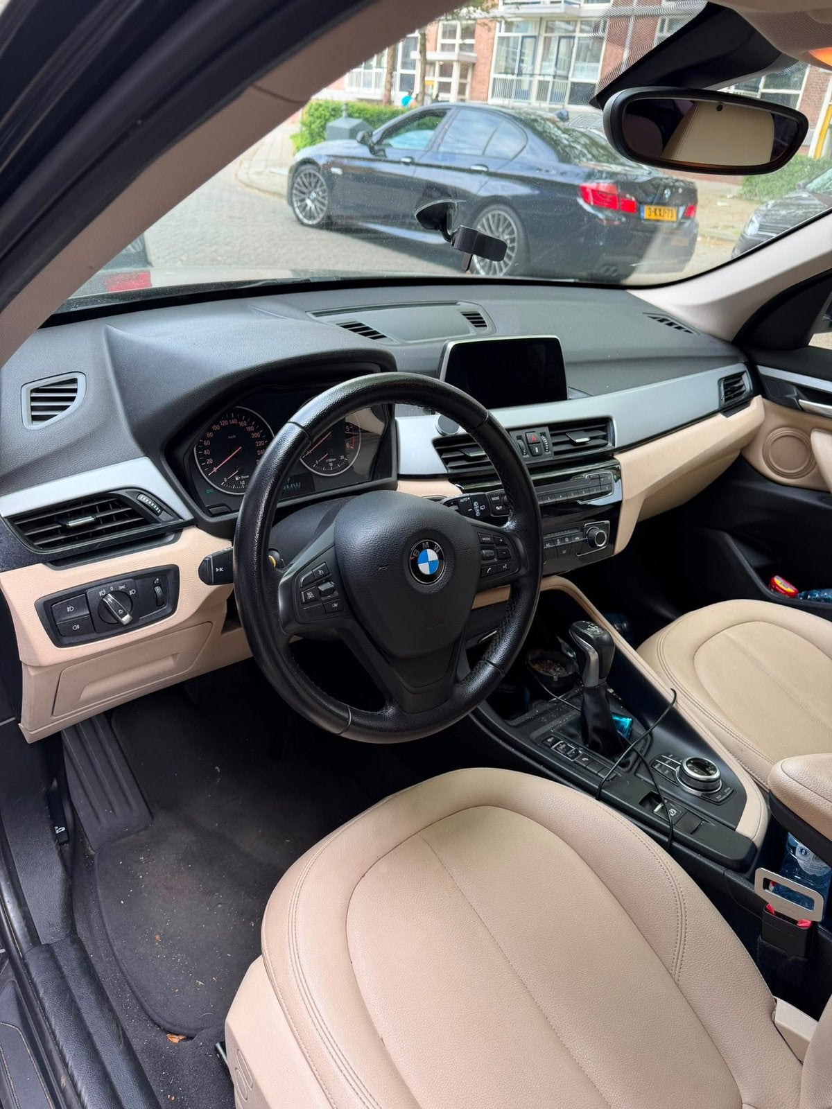 BMW X1, 2018, Auto's, 15 km/l, 4 cilinders, 2000 kg, Zwart