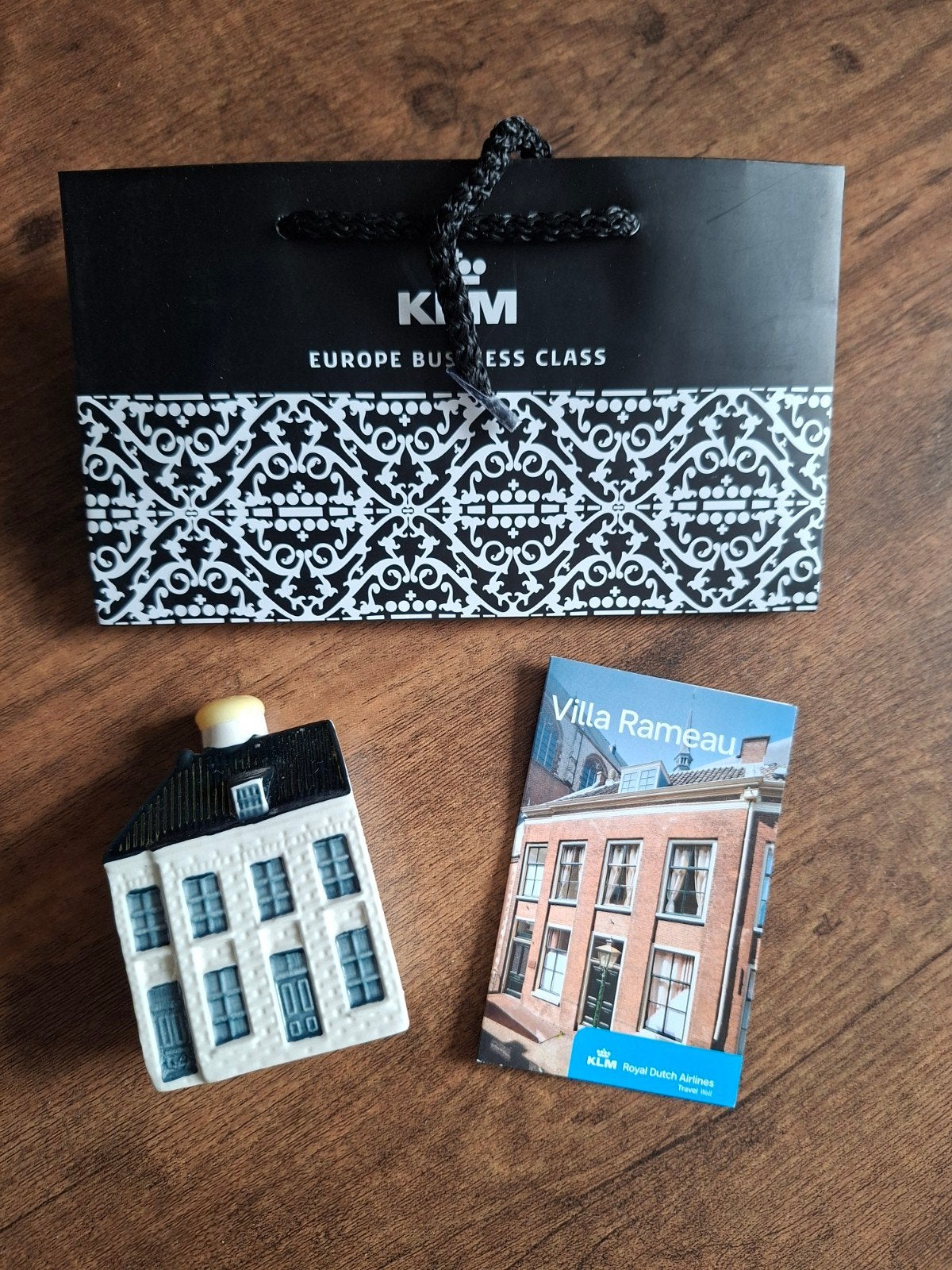 KLM huisjes  huisje 106 met flyer, Ophalen of Verzenden, Nieuw, 81 t/m 91, Gevuld
