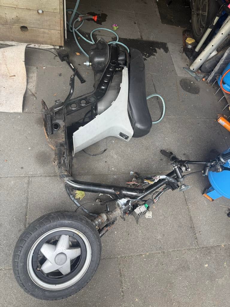 Duits SKR frame met kappen en papieren (A1 keurbaar), Ophalen of Verzenden, Gebruikt, Frame