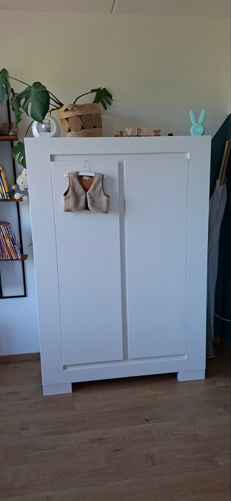 Baby-/kinderkamer kast en commode, Ophalen, Gebruikt, Kast, 50 tot 70 cm