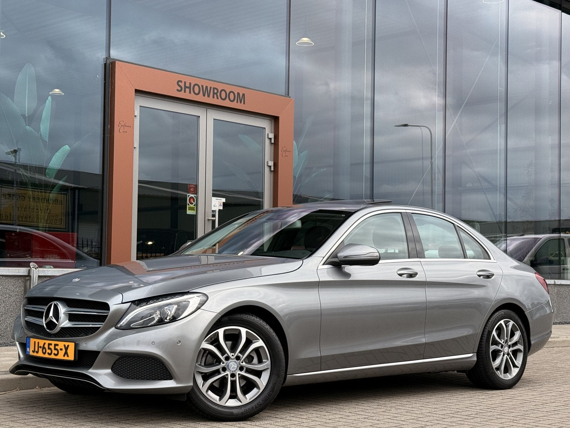 Mercedes-Benz C-Klasse 180 Prestige | Schuif/Kanteldak | Tre, Automaat, Leder en Stof, 1595 cc, Bedrijf