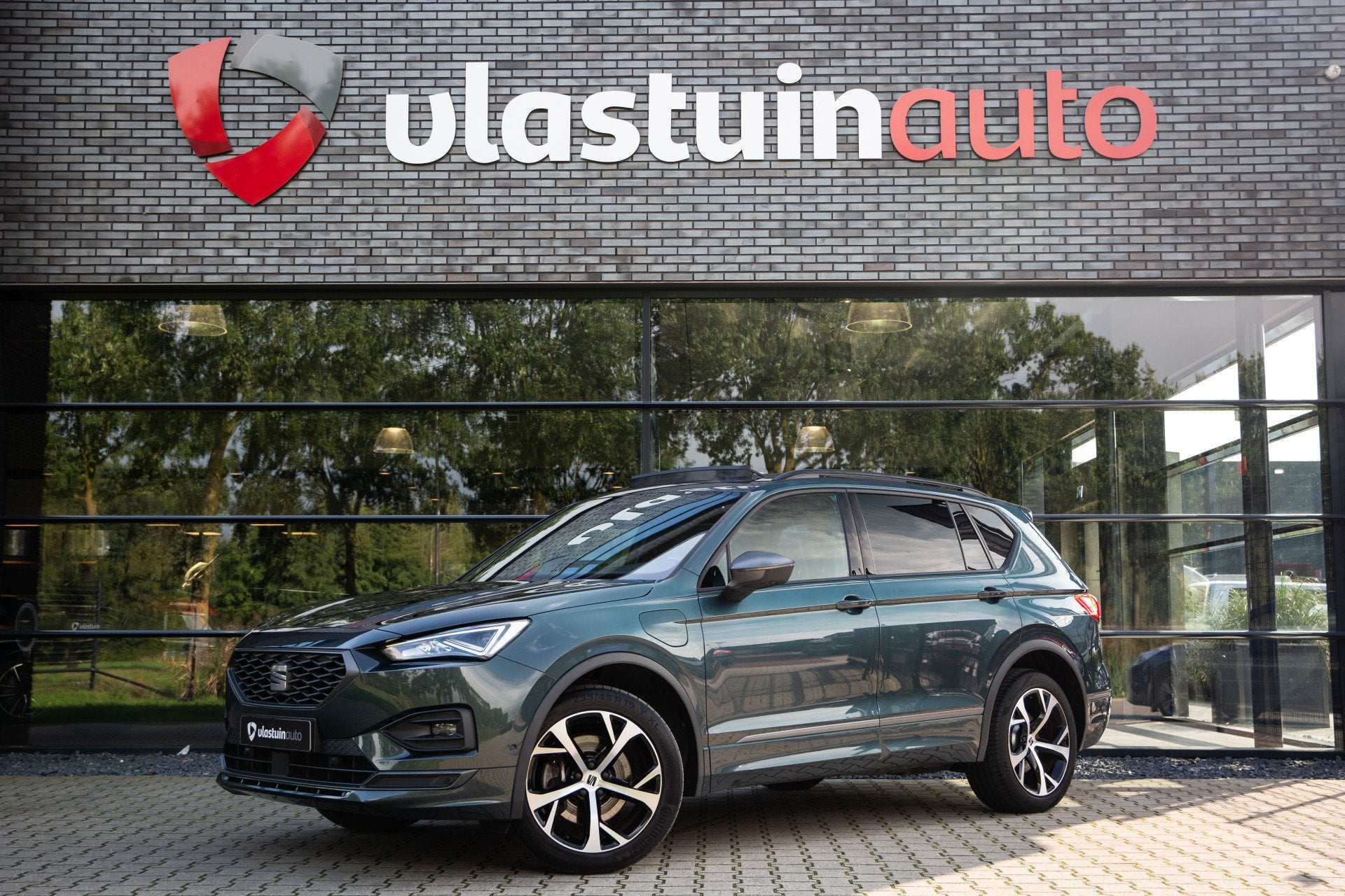 SEAT Tarraco 1.4 TSI e-Hybrid PHEV Xperience Business Intens, Auto's, Adaptive Cruise Control, Gebruikt, Zwart, 4 cilinders
