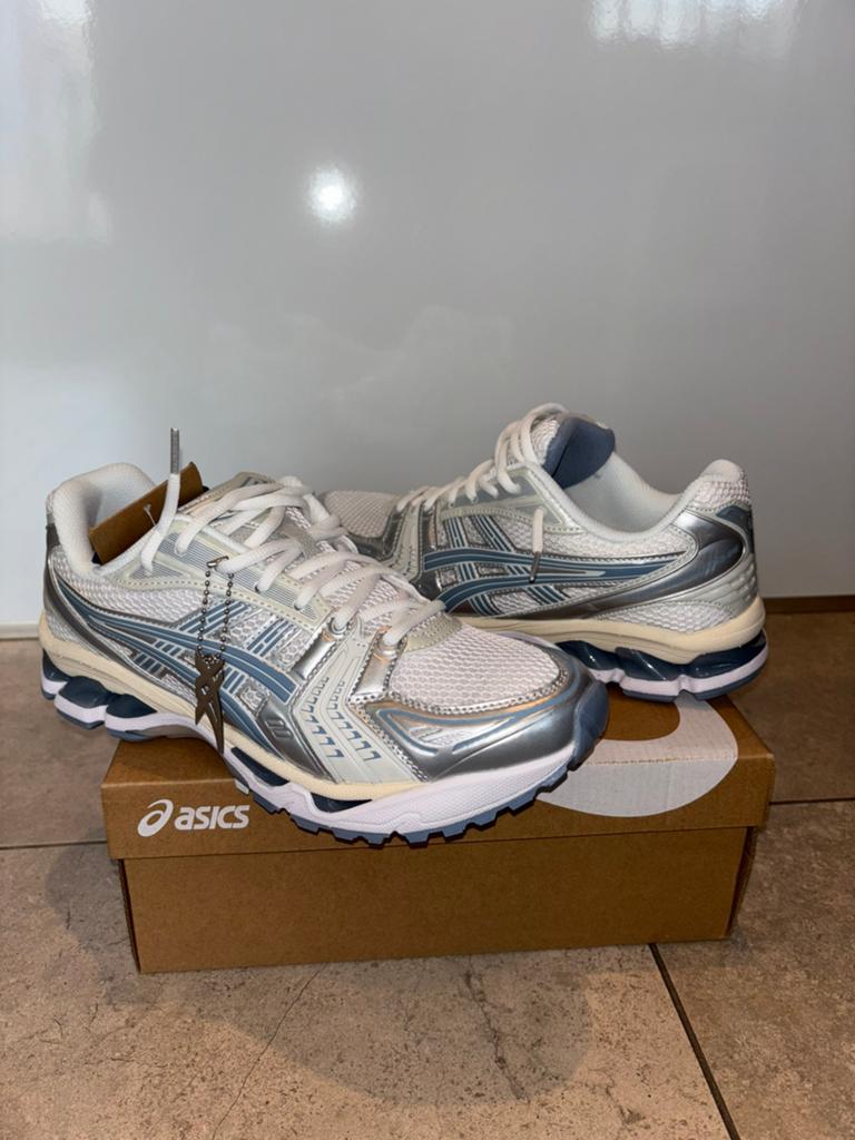 Asics gel kayano 14, Overige kleuren, Nieuw, Ophalen of Verzenden, Sneakers of Gympen