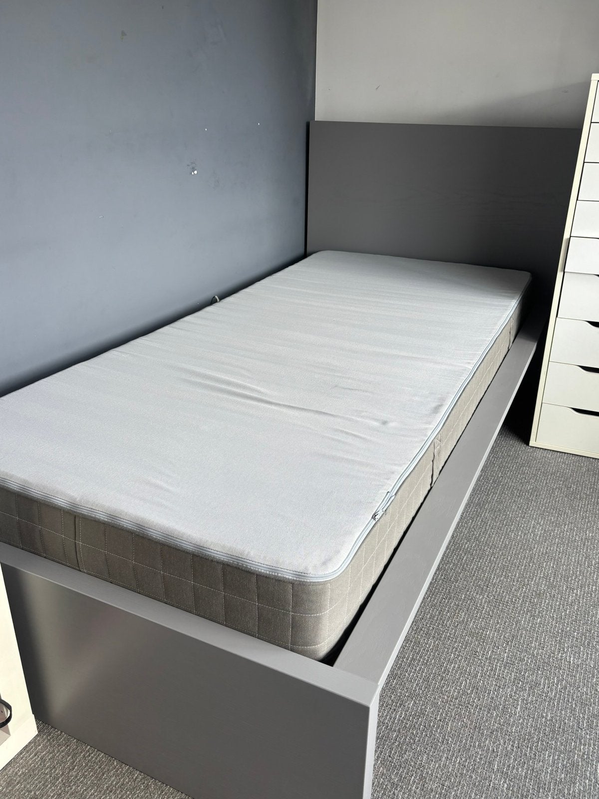Ikea malm bed 90x200 incl Mattras, 90 cm, Eenpersoons, Ophalen of Verzenden, Zo goed als nieuw