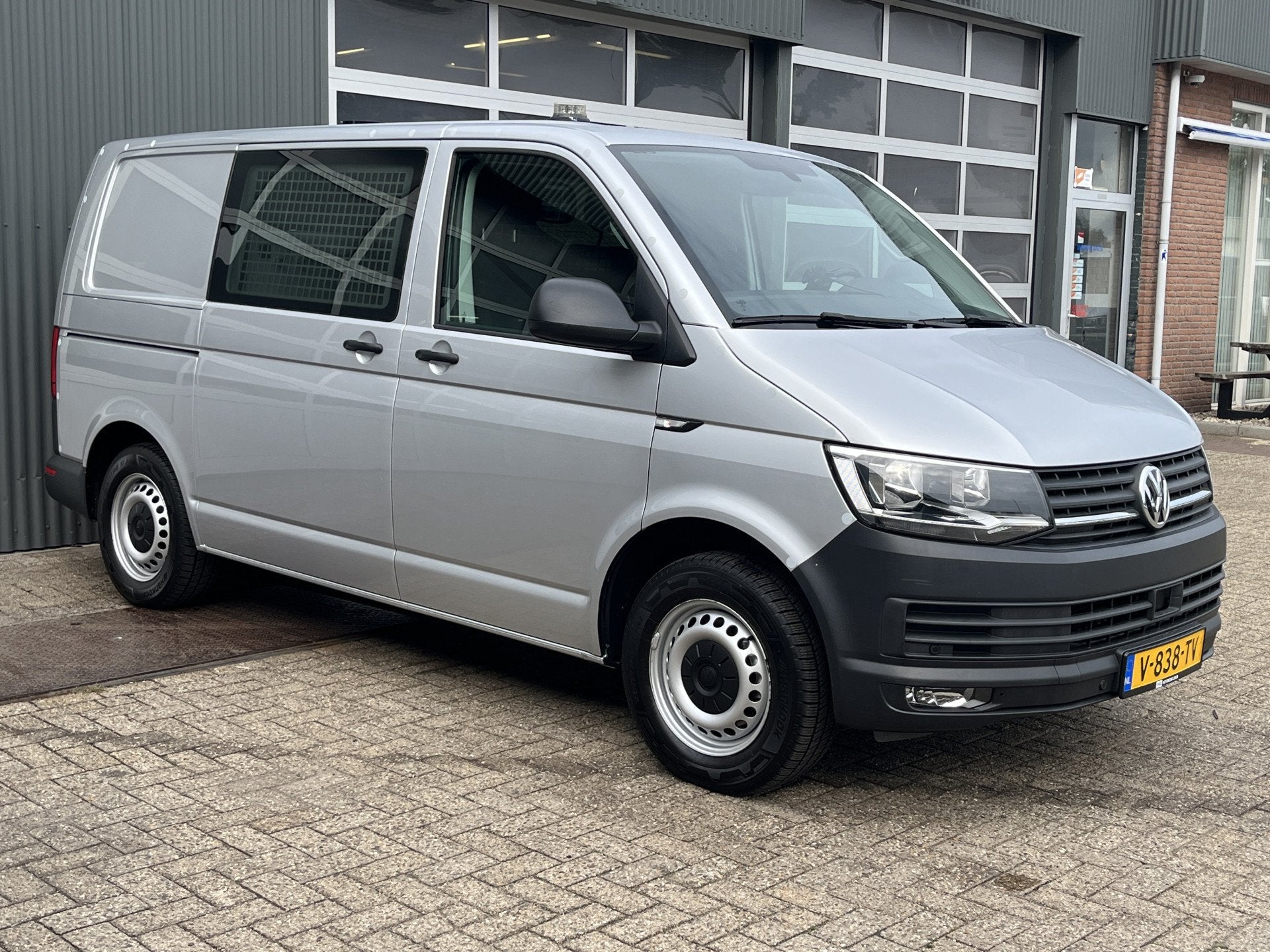 Volkswagen Transporter 2.0 TSI L1H1 Benzine / CNG Dubbele Sc, Auto's, Voorwielaandrijving, Dealer onderhouden, Stof, Gebruikt