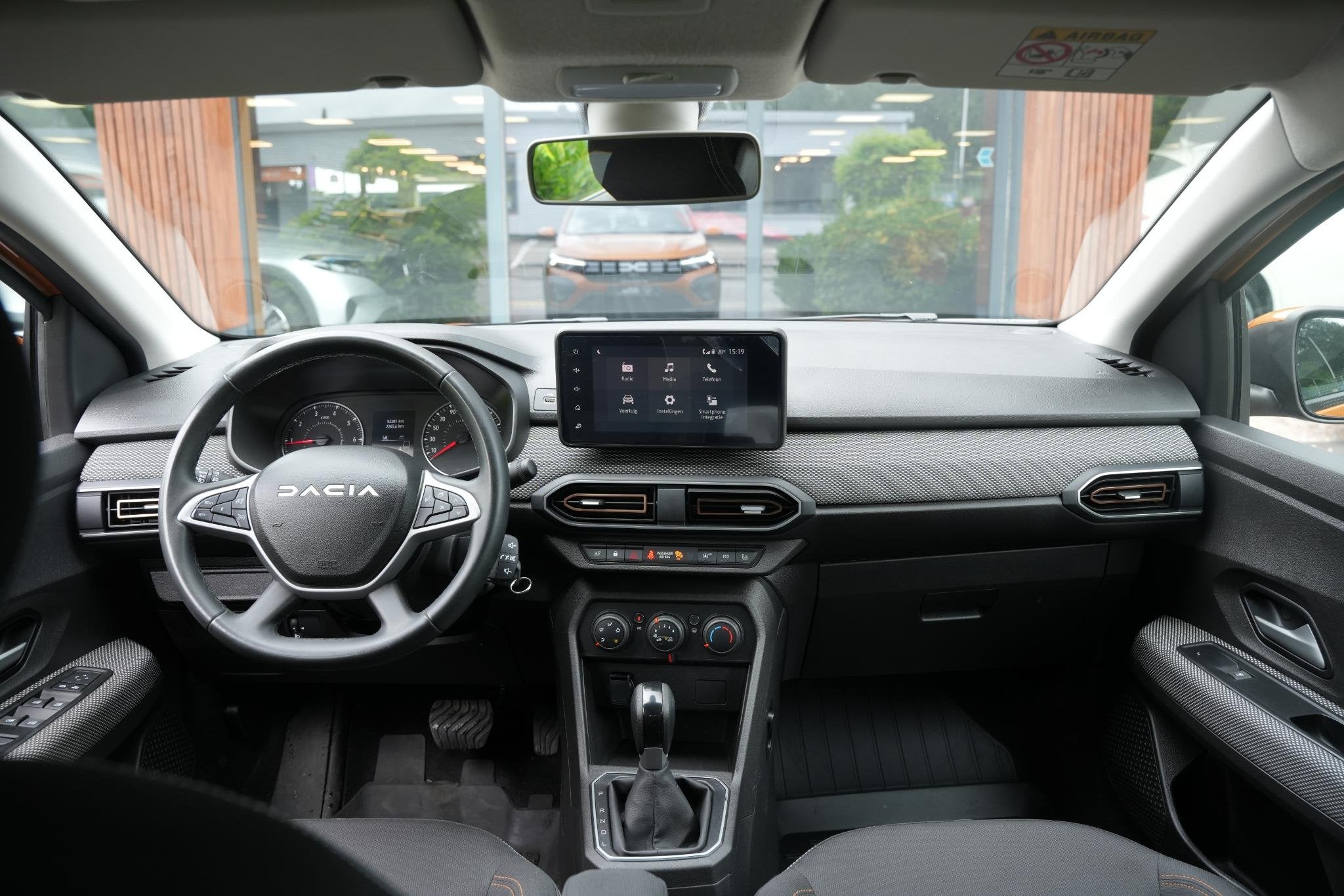 Dacia Sandero 1.0 TCe 90 Comfort, Auto's, Stof, Gebruikt, Euro 6, Overige kleuren