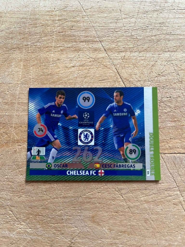 Oscar / Cesc Fàbregas Double Trouble Chelsea 354, Ophalen of Verzenden, Zo goed als nieuw, Plaatje