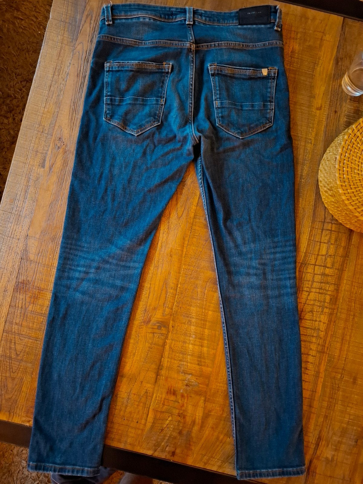 Zara Man spijkerbroek, Ophalen of Verzenden, Zo goed als nieuw, Blauw, W32 (confectie 46) of kleiner