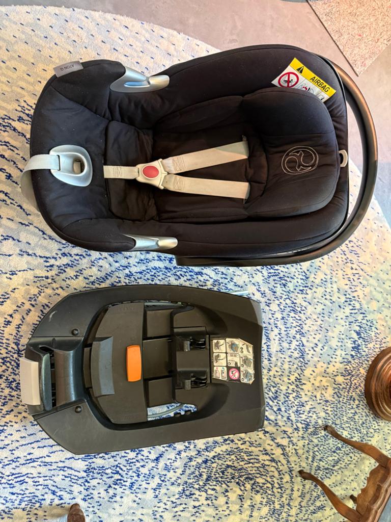 Cybex Aton Q autostoel met Aton Base 2-fix, Gebruikt, Isofix, 0 t/m 13 kg, Ophalen