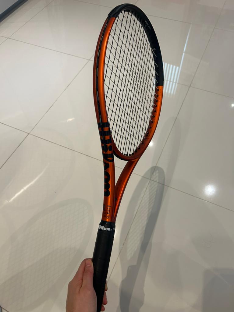 Wilson Burn 260 g-Tennis Racket, Tickets en Kaartjes, Sport | Tennis, Eén persoon