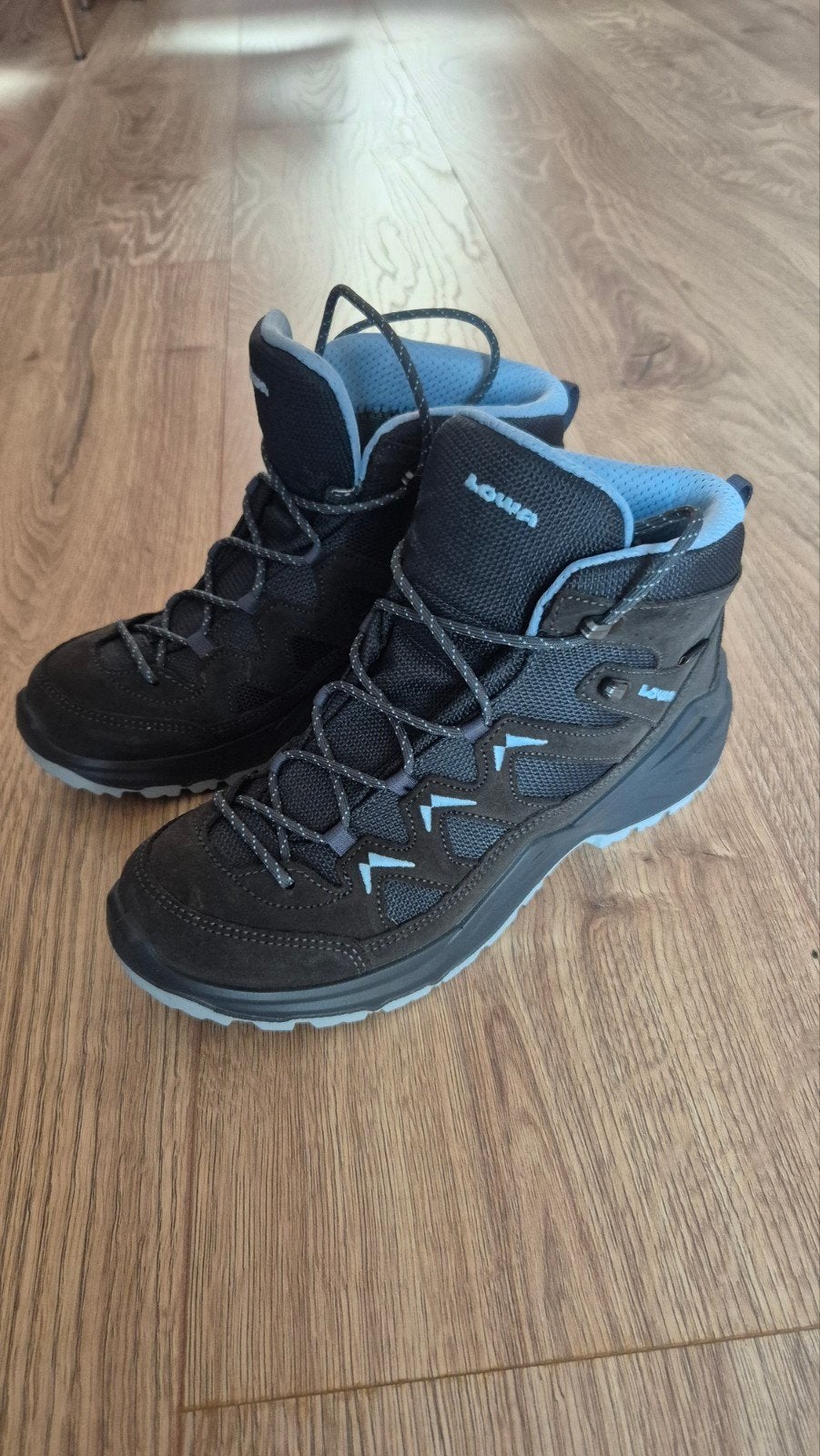 lowa wandelschoenen maat 40, Ophalen, Nieuw, Schoenen