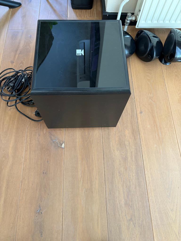 KEF PSW 2010 Subwoofer - Krachtige Bass, Overige merken, Gebruikt, Subwoofer, Ophalen of Verzenden