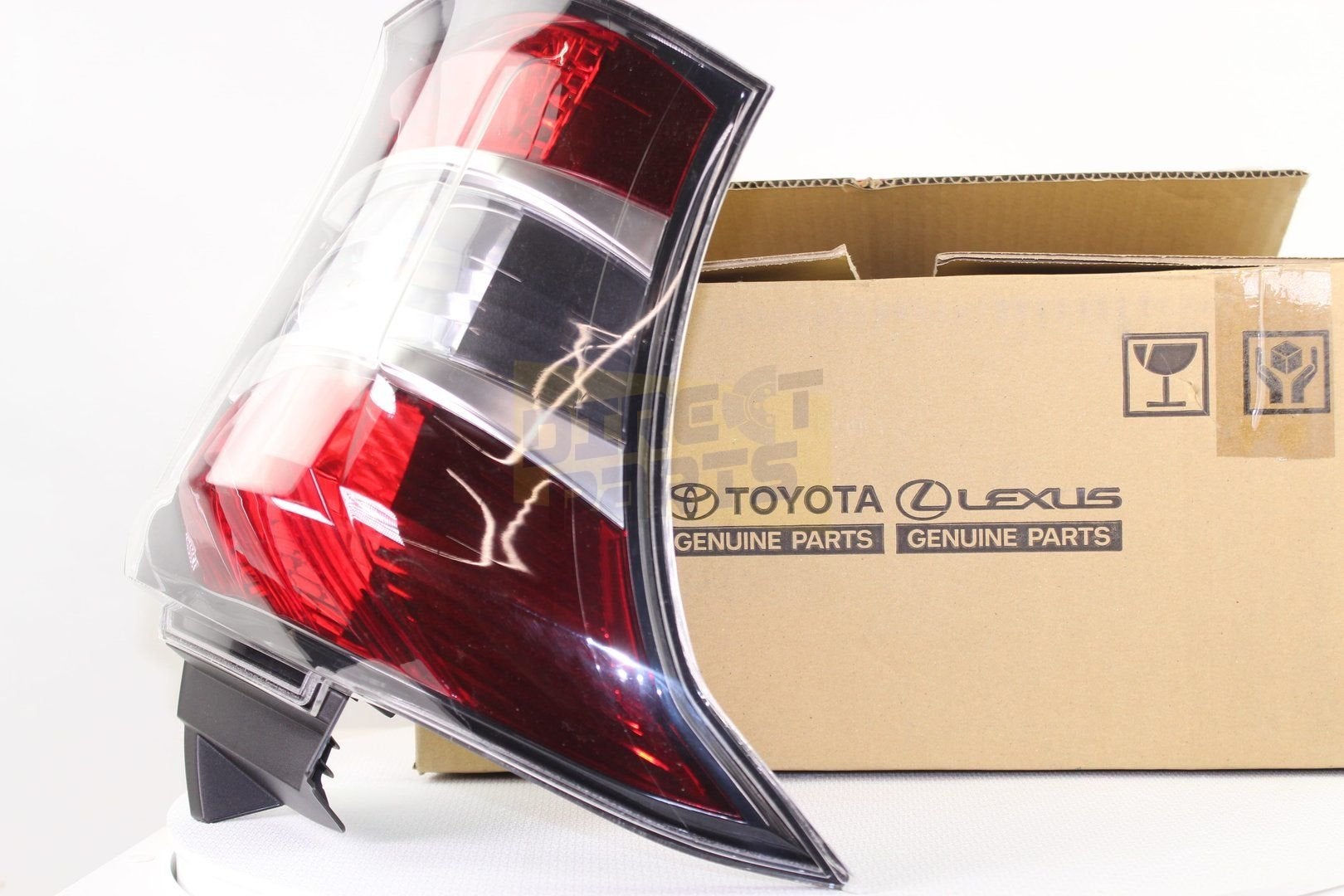 Toyota IQ  achterlicht Links Origineel! 8156174021, Auto-onderdelen, -, Verzenden, -, Nieuw