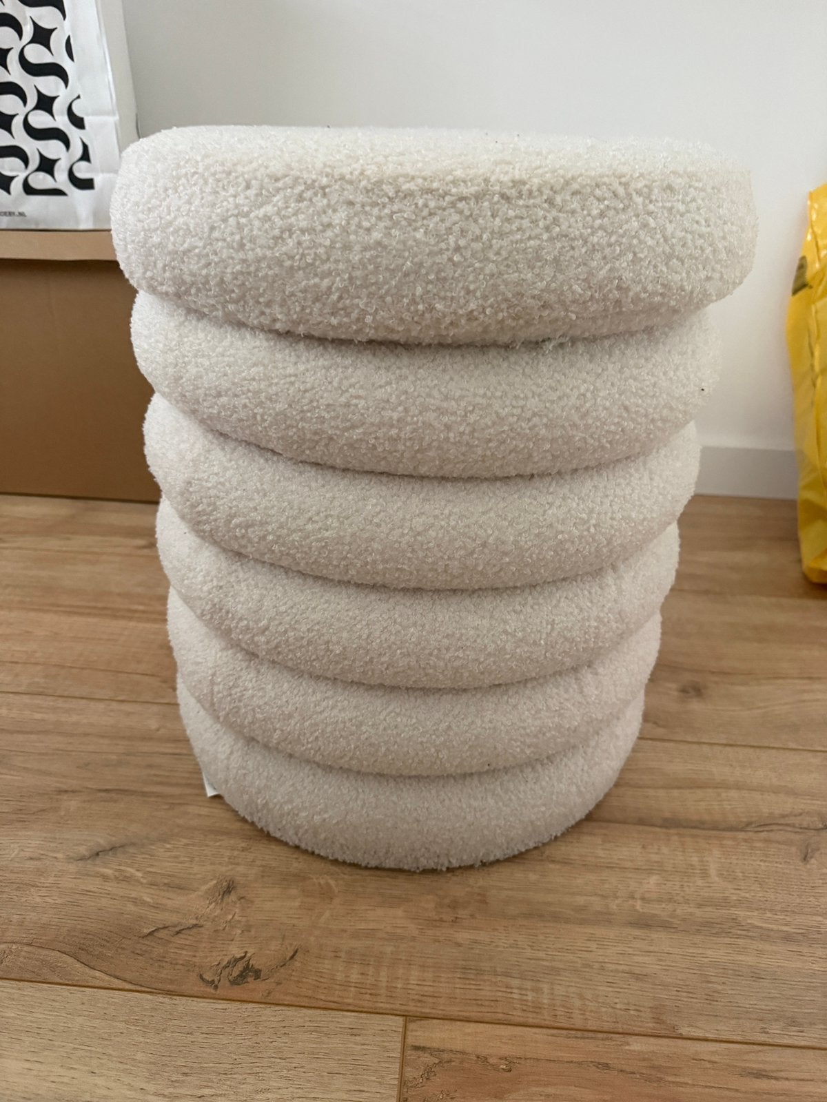 Bubbel wit poef 40x35 cm, Ophalen, Minder dan 50 cm, Rond, Minder dan 50 cm