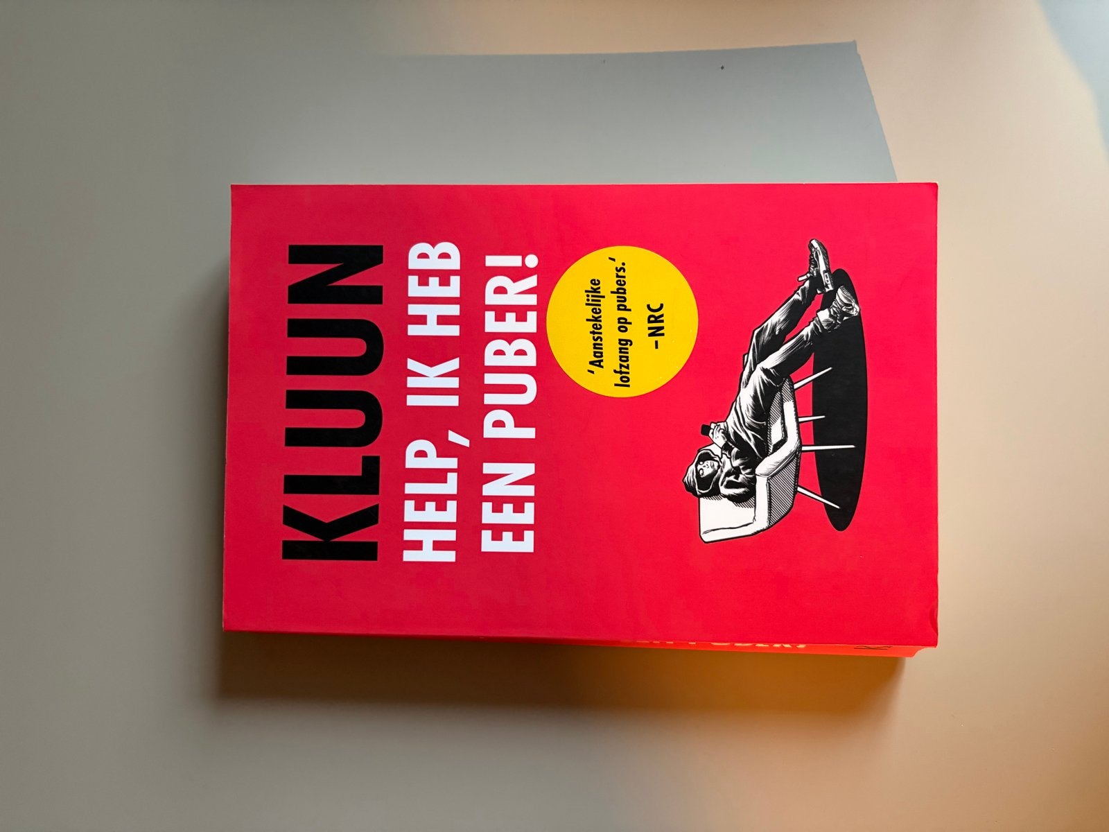 Kluun - Help, ik heb een puber! (In goede staat), Boeken, Ophalen of Verzenden, Zo goed als nieuw