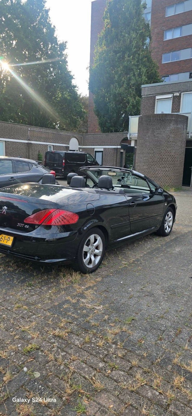 Peugeot 307cc 2006 108PK Perfecte staat, Auto's, Zwart, Cabriolet, 4 stoelen, Zwart