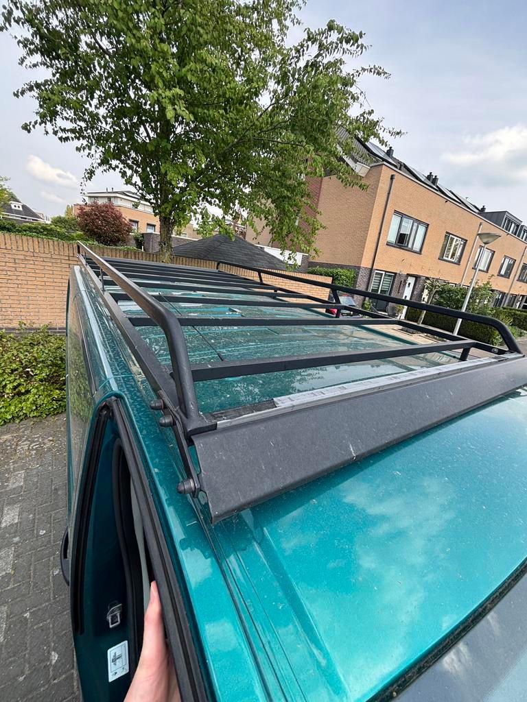 Imperiaal Renault Trafic L2 met ladder en montagemateriaal, Ophalen, Gebruikt