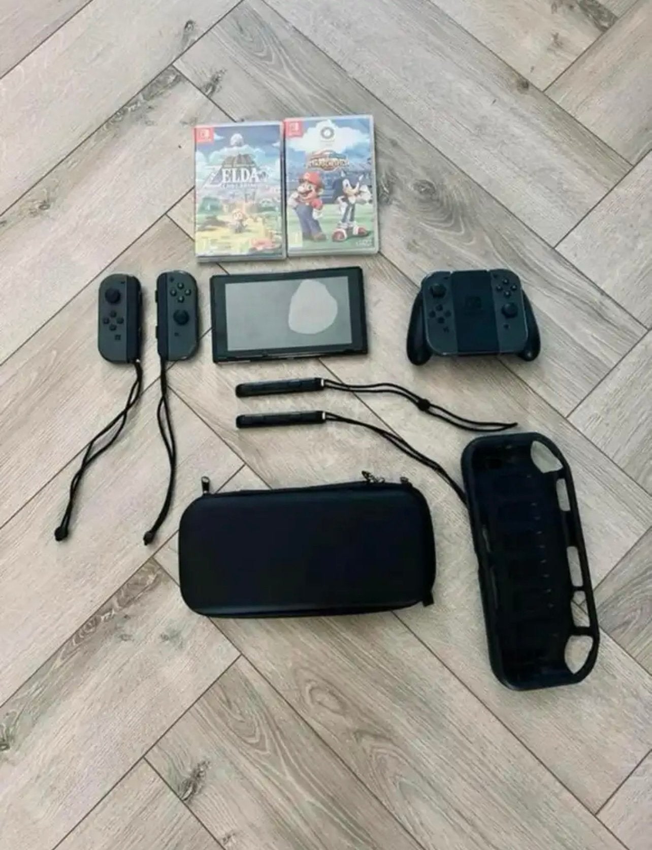 Nintendo Switch. Incl. 4 Controllers + games. Zgan., Ophalen, Zo goed als nieuw, 2DS, Met beschermhoes of tas
