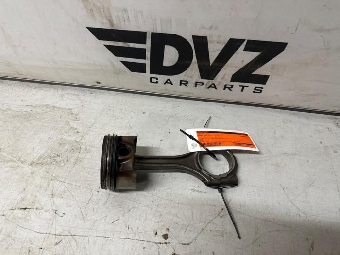 Zuiger van een Audi RS7, Gebruikt, -, -, -