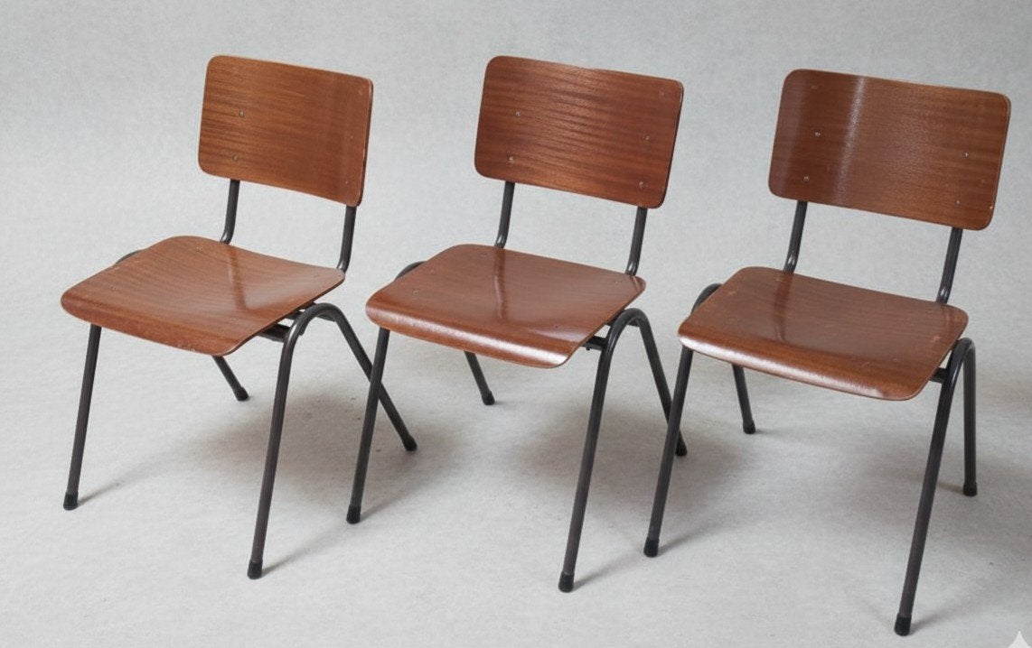 53 x Pagholz schoolstoelen vintage hout cafestoelen retro, Bruin, Ophalen of Verzenden, Zo goed als nieuw, Vijf, Zes of meer stoelen