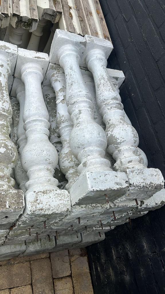 22 Brocante betonnen balustrade delen, Ophalen of Verzenden, Gebruikt
