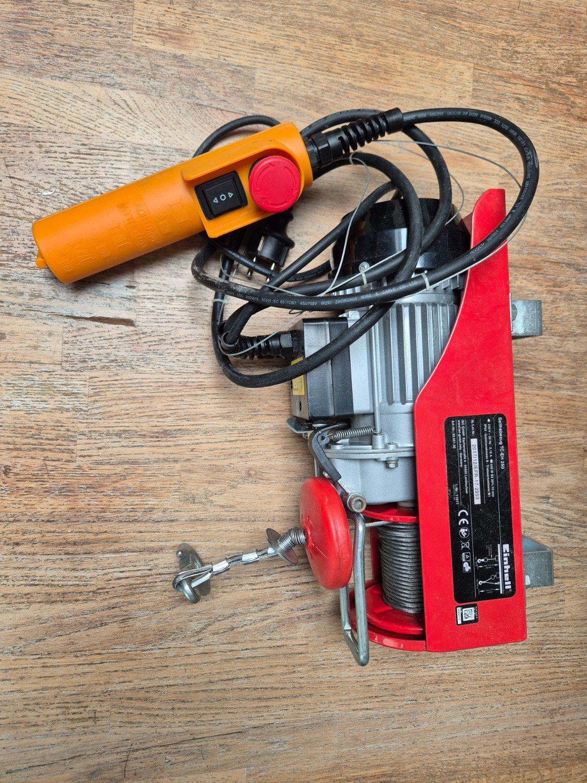 Einhell TC-EH 250 Elektrische Takel, Ophalen, Zo goed als nieuw