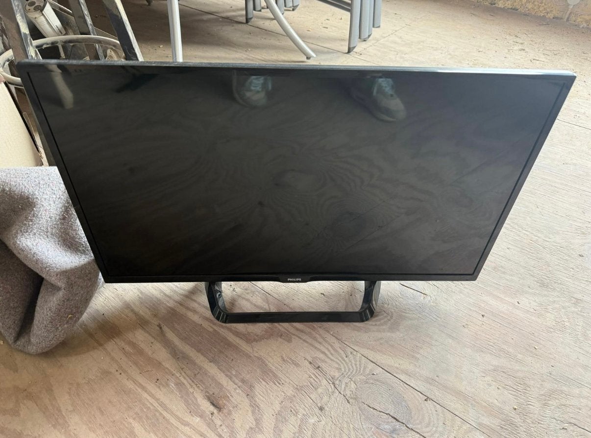 Philips 32 inch Full HD LED Smart TV – Werkt perfect, Computers en Software, Monitoren, Ophalen, HDMI, Full HD, Zo goed als nieuw