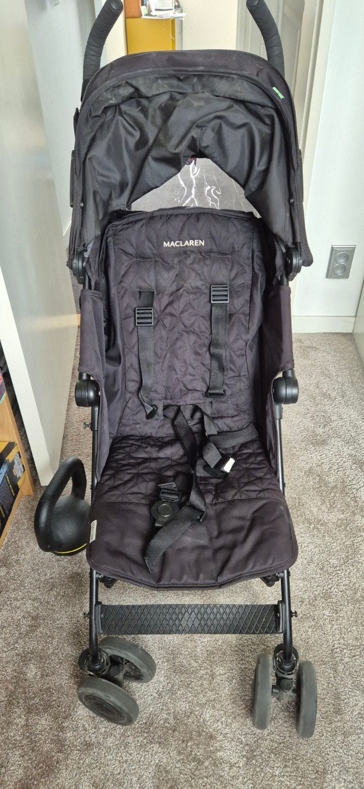 Maclaren Quest Arc buggy met regenhoes en reistas, Ophalen, Gebruikt, Maclaren, Verstelbare rugleuning