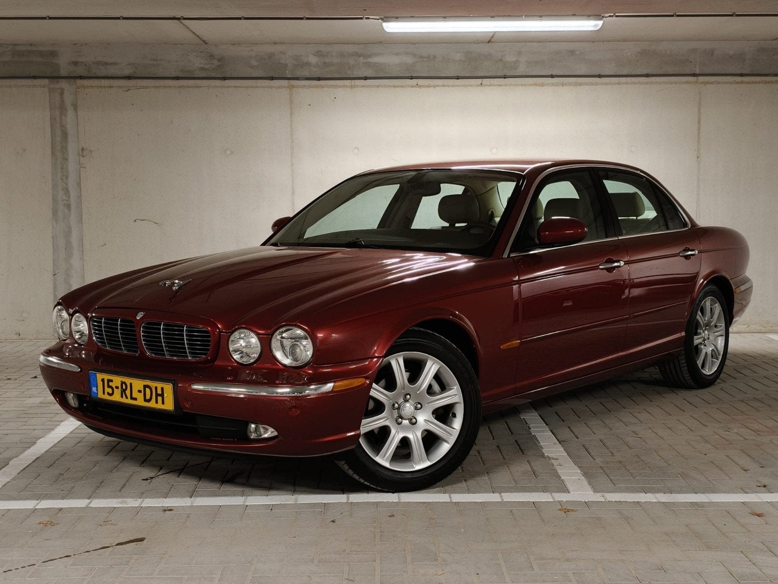 Jaguar XJ 3.0 V6 Executive | Youngtimer | Automaat | Leder |